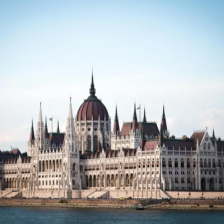 K10 - Kazinczy Street Heritage - Location By Bqa Lägenhet *