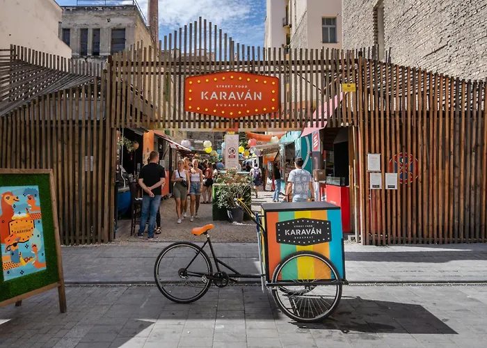 K10 - Kazinczy Street Heritage - Location By Bqa * Budapest