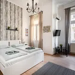 K10 - Kazinczy Street Heritage - Location By Bqa * Budapest